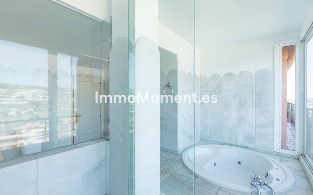 Wiederverkauf - Wohnung - Marbella - Nueva Andalucía