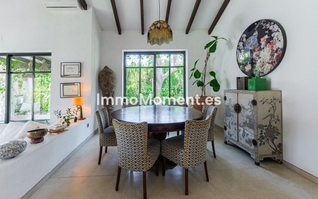 Wiederverkauf - Villa - Estepona  - New Golden Mile