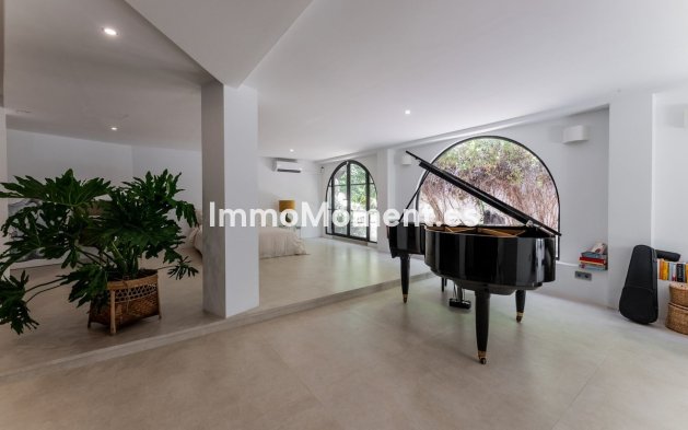 Wiederverkauf - Villa - Estepona  - New Golden Mile