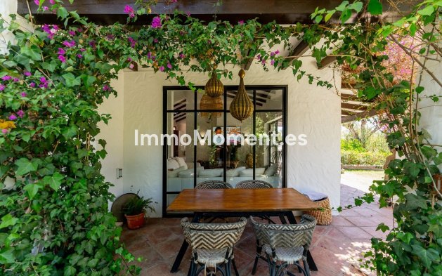 Wiederverkauf - Villa - Estepona  - New Golden Mile