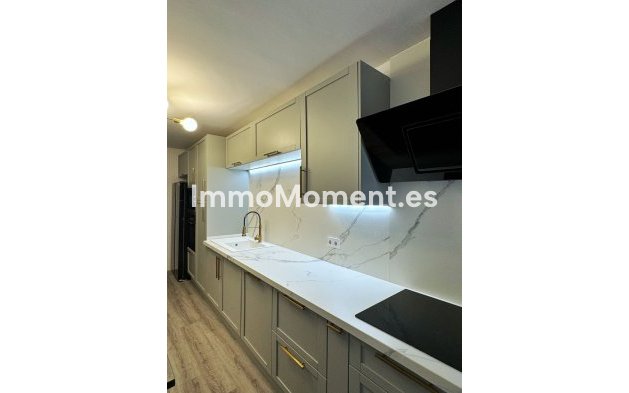 Reventa - Apartamento - Benahavís - Benahavís Centro