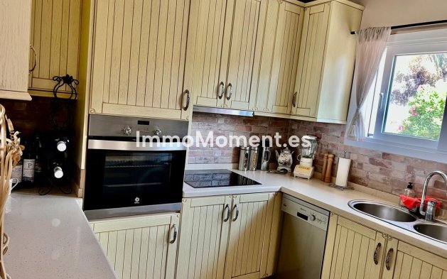 Revente - Maison mitoyenne - Estepona  - Estepona Centro