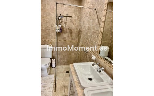 Revente - Maison mitoyenne - Estepona  - Estepona Centro