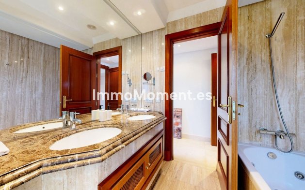 Wiederverkauf - Wohnung - Estepona  - Estepona Centro