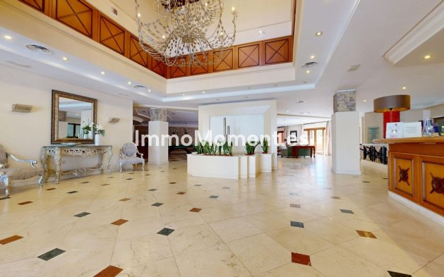 Wiederverkauf - Wohnung - Estepona  - Estepona Centro