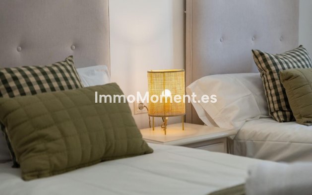 Revente - Villa - Marbella - Nueva Andalucía