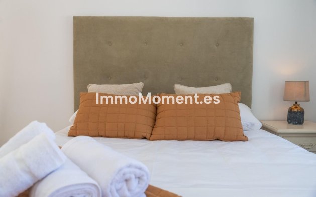 Revente - Villa - Marbella - Nueva Andalucía