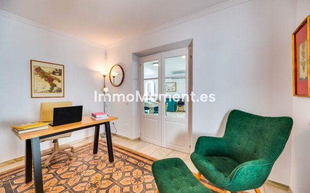 Revente - Villa - Marbella - Nueva Andalucía