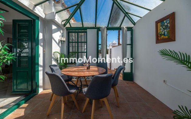 Revente - Villa - Marbella - Nueva Andalucía