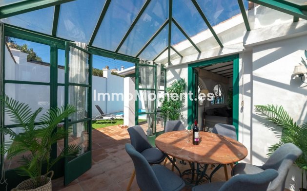 Revente - Villa - Marbella - Nueva Andalucía
