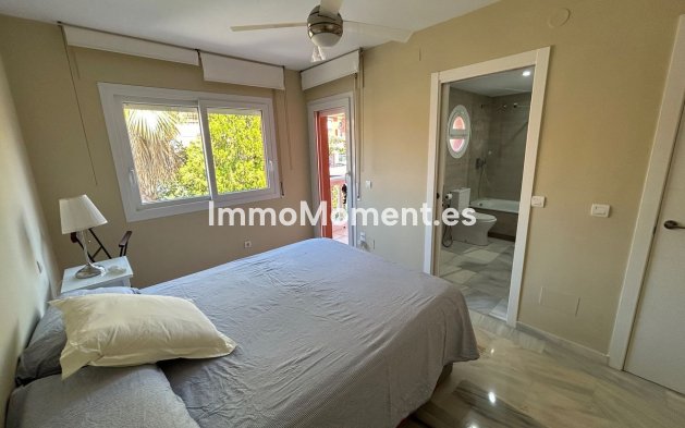 Wiederverkauf - Reihenhaus - Estepona  - Atalaya