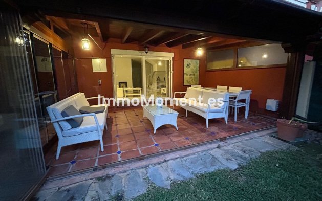 Wiederverkauf - Reihenhaus - Estepona  - Atalaya