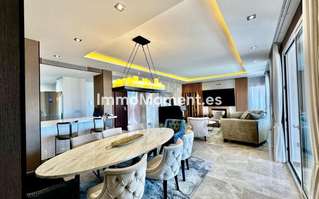 Wiederverkauf - Wohnung - Marbella - Nueva Andalucía