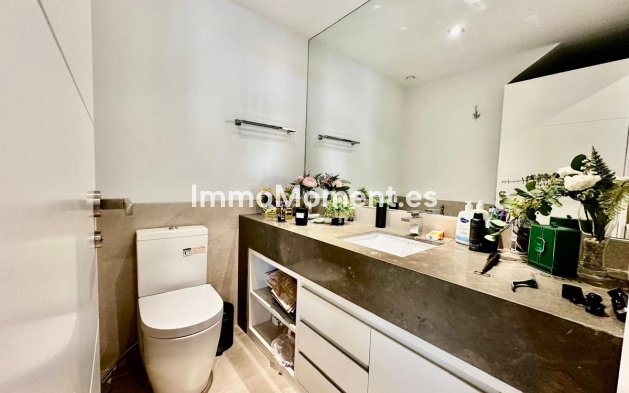 Wiederverkauf - Wohnung - Marbella - Nueva Andalucía