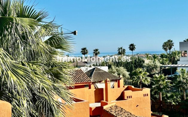 Wiederverkauf - Wohnung - Marbella - Nueva Andalucía