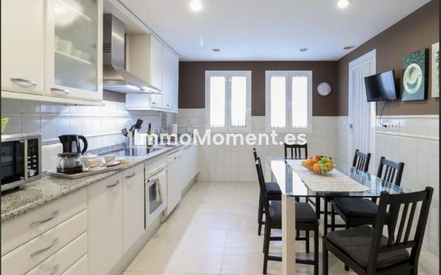 Wiederverkauf - Wohnung - Marbella - San Pedro de Alcántara