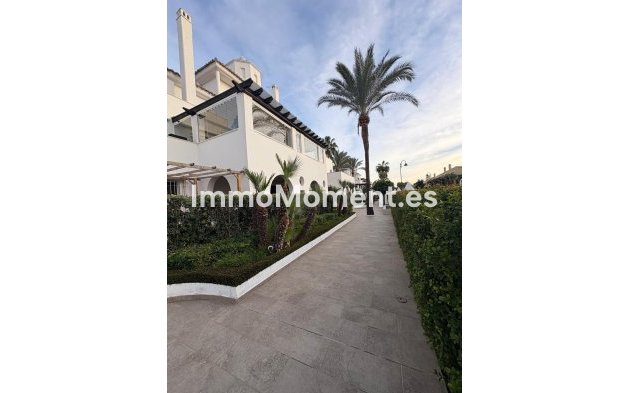 Wiederverkauf - Wohnung - Marbella - Nueva Andalucía