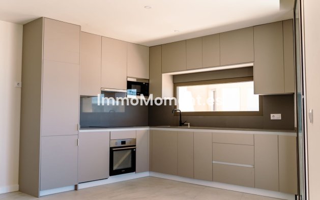 Wiederverkauf - Wohnung - Estepona  - Estepona Centro