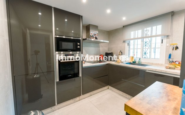 Revente - Maison mitoyenne - Estepona  - New Golden Mile