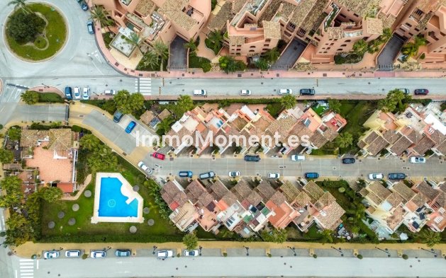 Revente - Maison mitoyenne - Estepona  - New Golden Mile