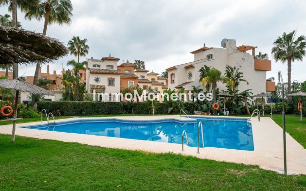 Revente - Maison mitoyenne - Estepona  - New Golden Mile