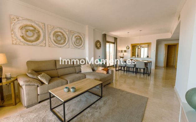 Wiederverkauf - Wohnung - Estepona  - Atalaya