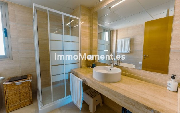 Wiederverkauf - Wohnung - Estepona  - Atalaya