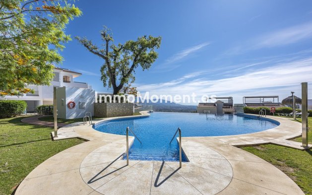 Wiederverkauf - Wohnung - Marbella - La Mairena