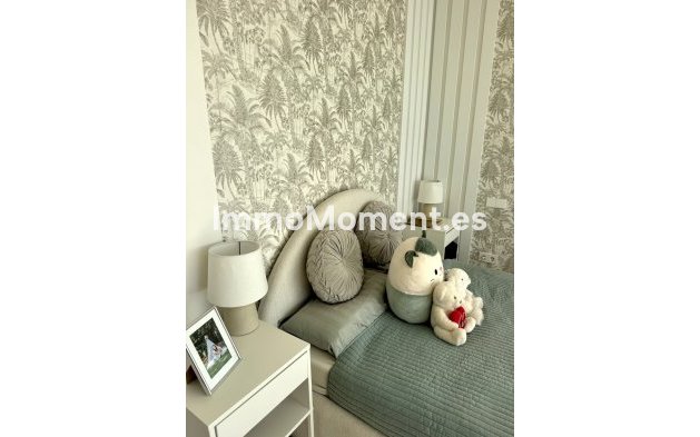 Wiederverkauf - Villa - Marbella - Nagüeles