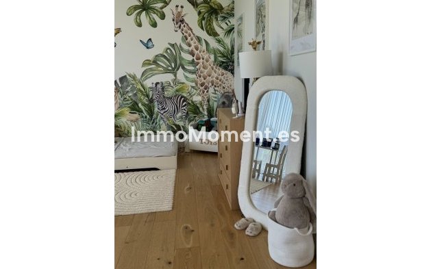 Wiederverkauf - Villa - Marbella - Nagüeles