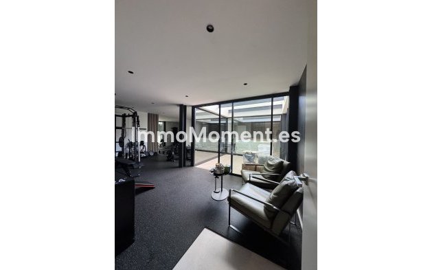 Wiederverkauf - Villa - Marbella - Nagüeles