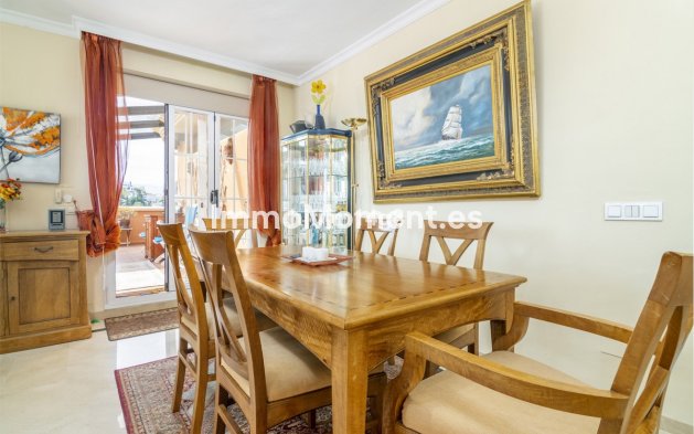 Revente - Appartement - Marbella - Nueva Andalucía