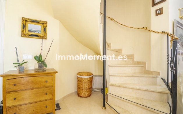 Revente - Appartement - Marbella - Nueva Andalucía