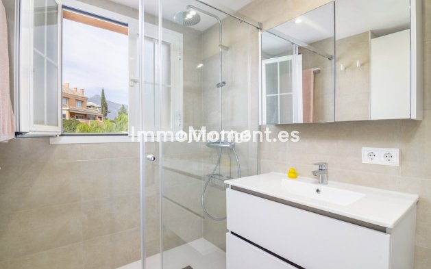 Revente - Appartement - Marbella - Nueva Andalucía