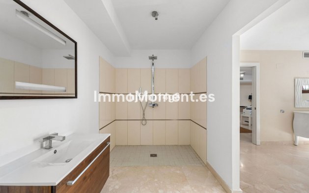 Revente - Villa - Marbella - The Golden Mile