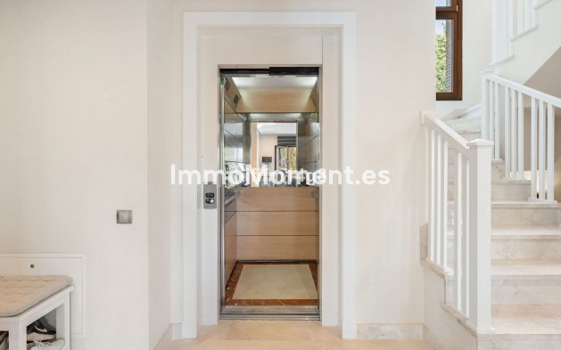 Revente - Villa - Marbella - The Golden Mile