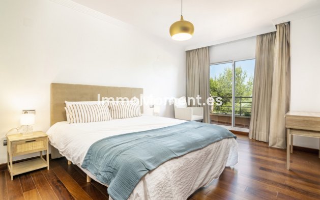 Wiederverkauf - Wohnung - Marbella - Nueva Andalucía