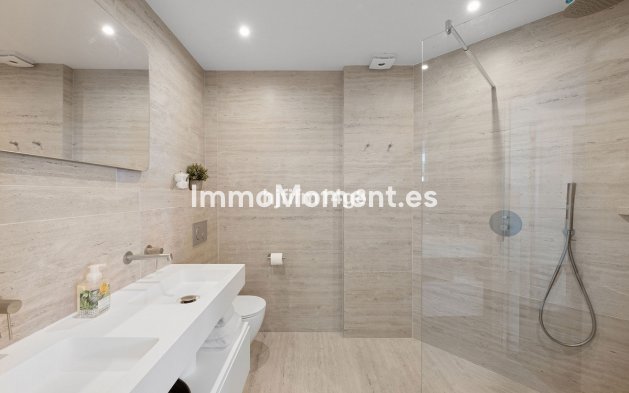 Wiederverkauf - Wohnung - Marbella - Nueva Andalucía