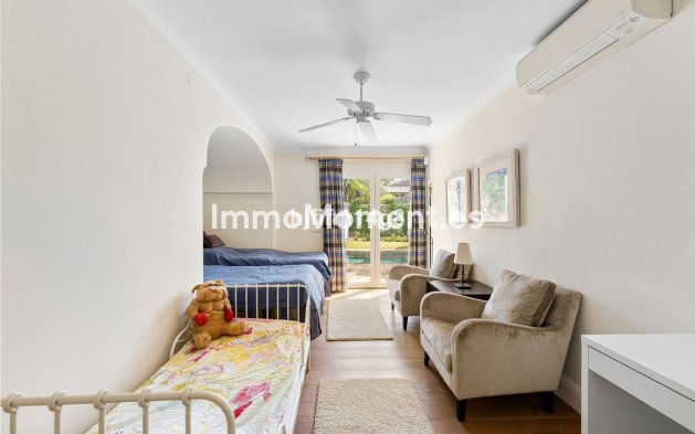 Reventa - Villa - Marbella - Nueva Andalucía