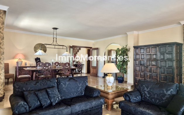 Resale - Villa - Marbella - La Campana