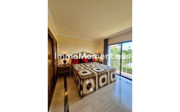 Resale - Villa - Marbella - La Campana