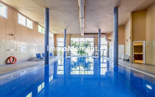 Revente - Appartement - Marbella - Nueva Andalucía
