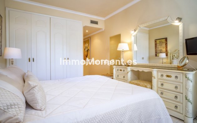Wiederverkauf - Wohnung - Marbella - Puerto Banús