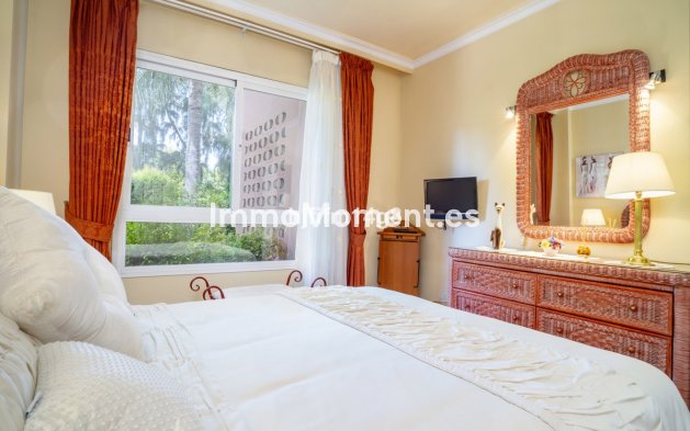 Wiederverkauf - Wohnung - Marbella - Puerto Banús