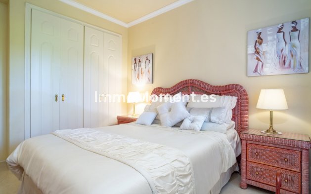 Wiederverkauf - Wohnung - Marbella - Puerto Banús