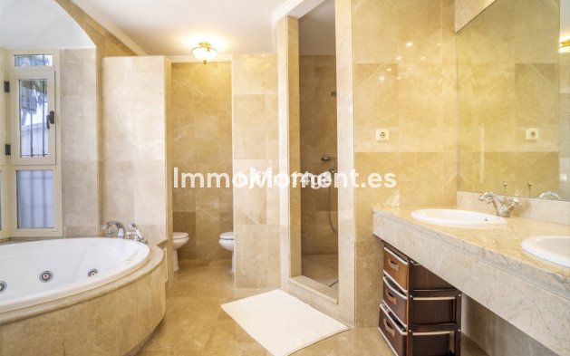 Revente - Maison mitoyenne - Marbella - Nueva Andalucía