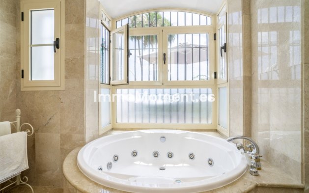 Revente - Maison mitoyenne - Marbella - Nueva Andalucía