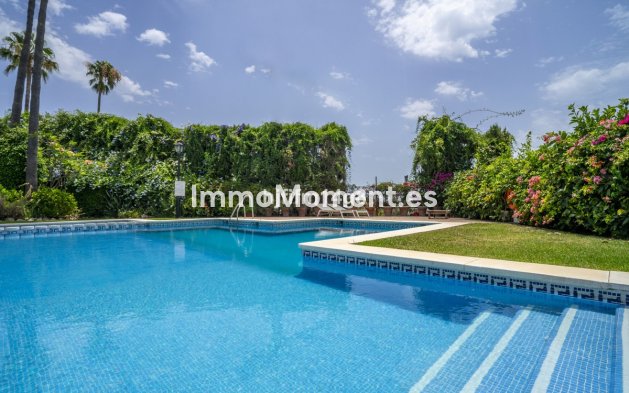 Revente - Maison mitoyenne - Marbella - Nueva Andalucía