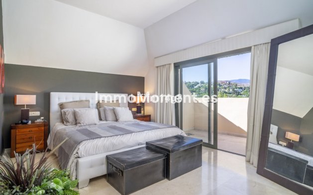 Wiederverkauf - Wohnung - Marbella - Nueva Andalucía