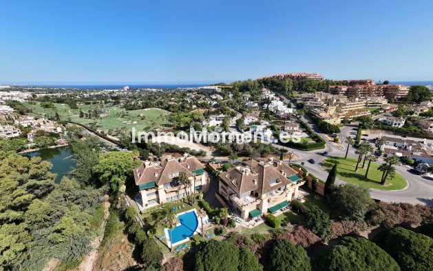 Wiederverkauf - Wohnung - Marbella - Nueva Andalucía